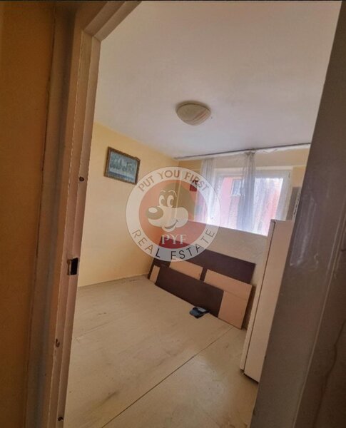 Rahova, apartament 3 camere, 40 mp, semidecomandat, B8910.